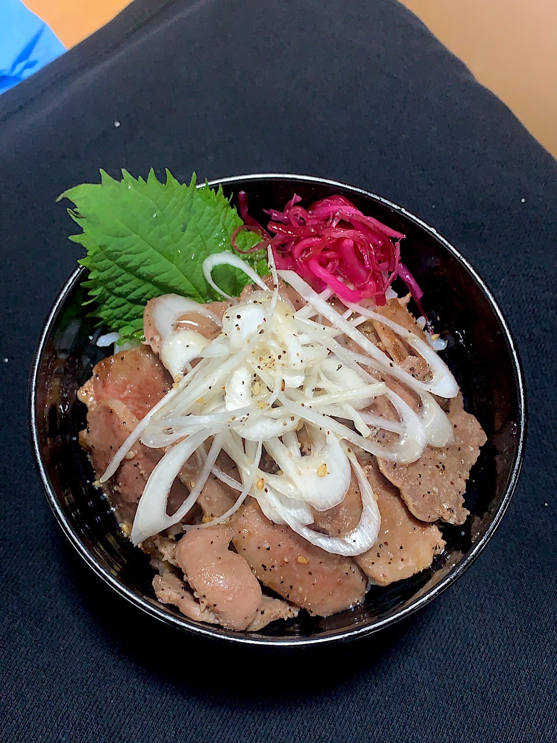 塩タン丼